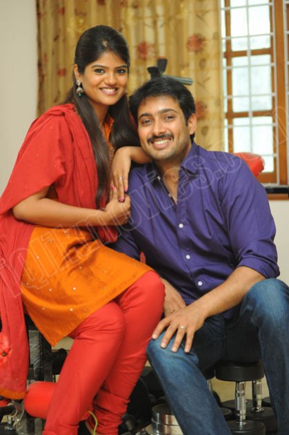 Uday-Kiran-and-wife-Vishitha-Gallery